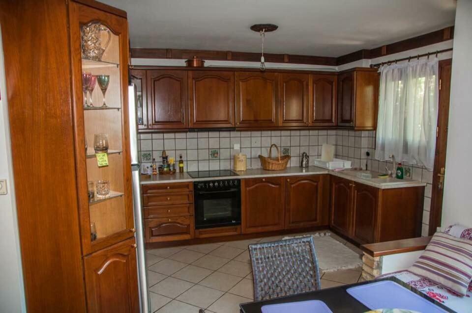 Dorothea'S Villa Platanos  Екстер'єр фото