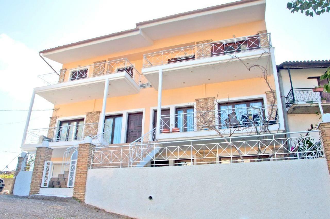 Dorothea'S Villa Platanos  Екстер'єр фото